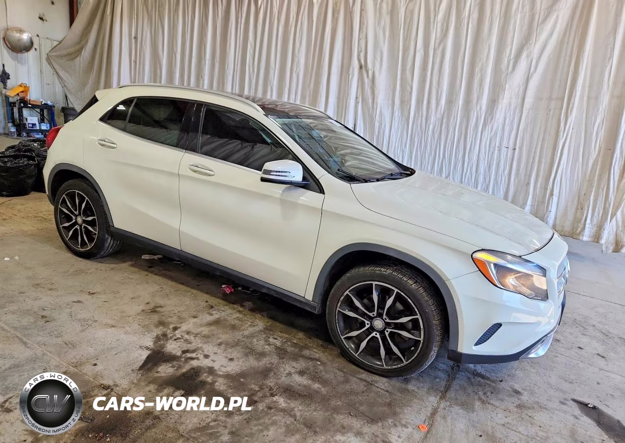 2017 Mercedes-Benz Gla 250 4Matic VIN:WDCTG4GB1HJ299215 - 4