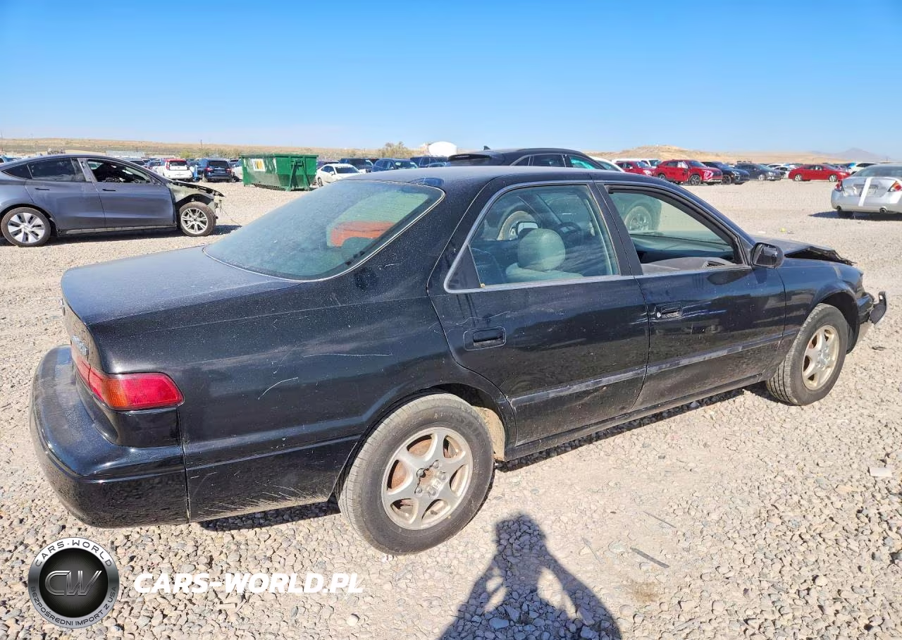 1998 Toyota Camry VIN:JT2BG28K9W0243071 - 3
