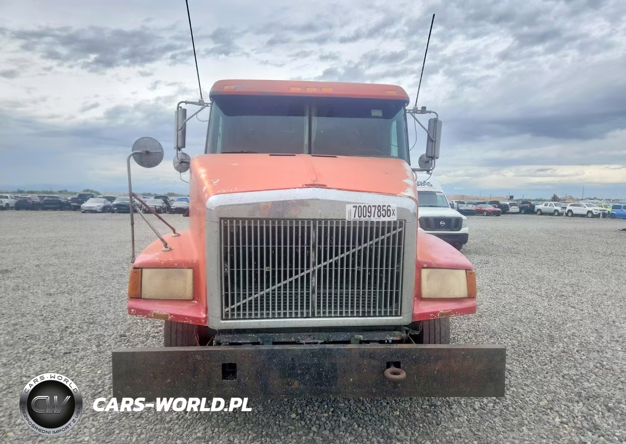 1992 White-GMC Aero Wia - Semi Truck VIN:4V1WDBRF9NN649664 - 5