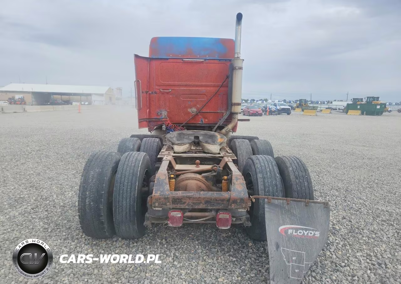 1992 White-GMC Aero Wia - Semi Truck VIN:4V1WDBRF9NN649664 - 6