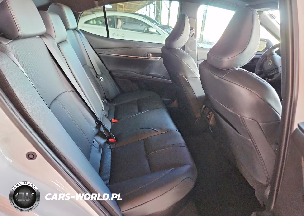 2025 Toyota Camry Xse VIN:4T1DAACK3SU642642 - 10