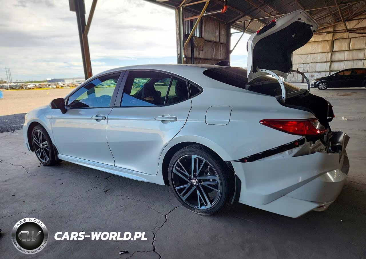 2025 Toyota Camry Xse VIN:4T1DAACK3SU642642 - 2