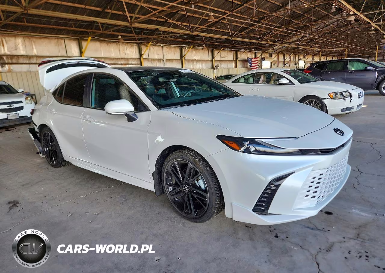 2025 Toyota Camry Xse VIN:4T1DAACK3SU642642 - 4