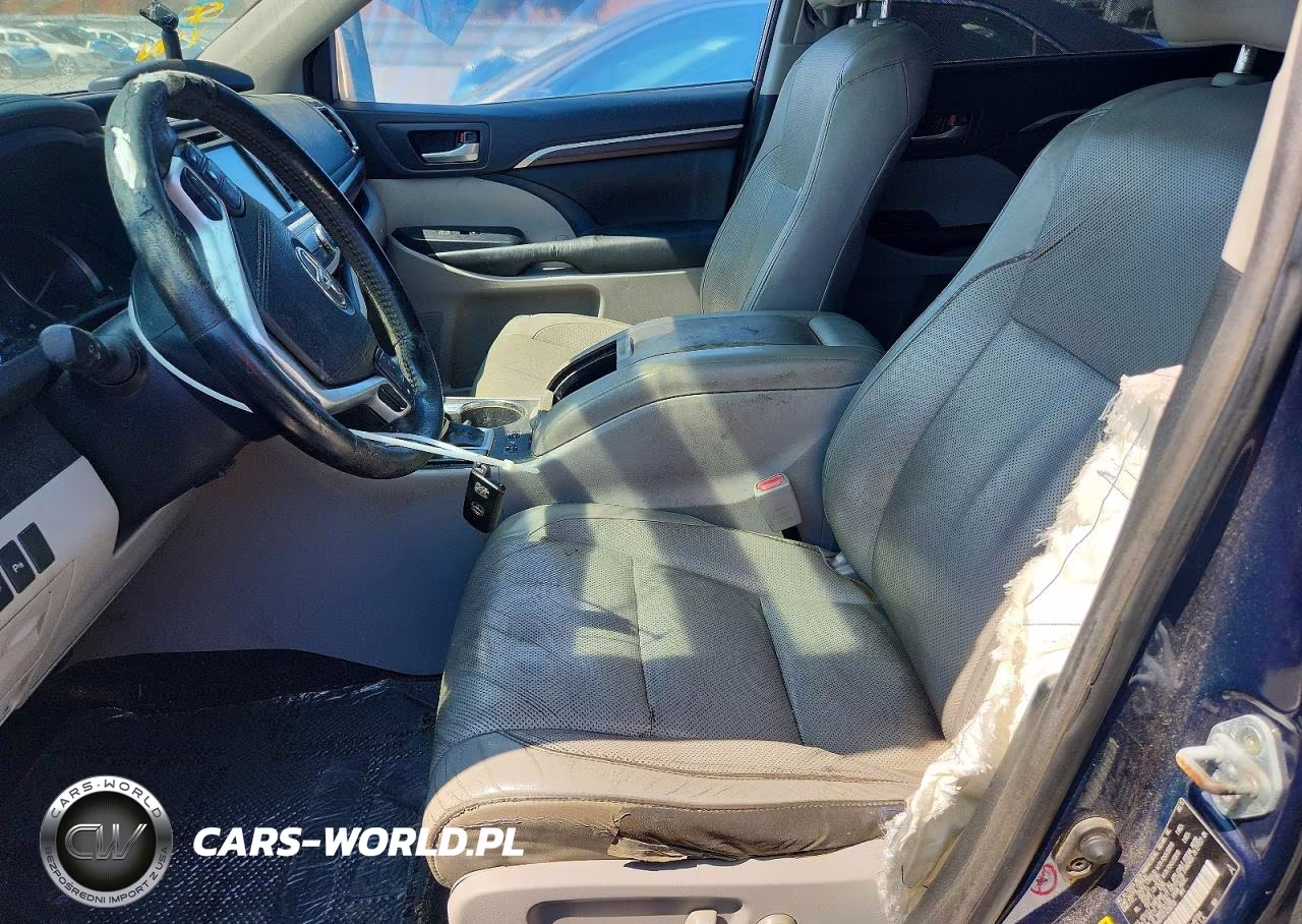 2015 Toyota Highlander Limited Platinum VIN:5TDYKRFH4FS096705 - 7