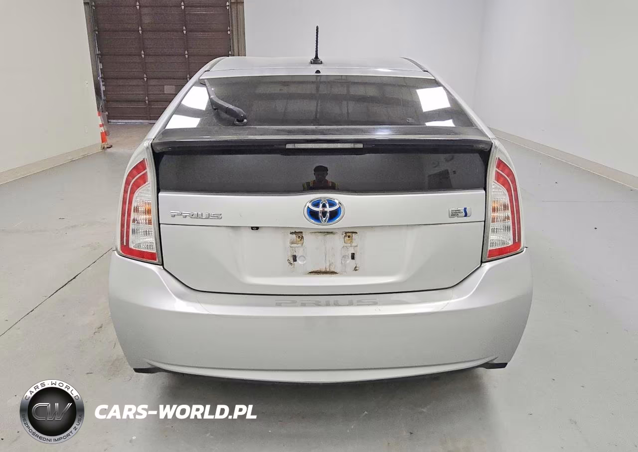 2012 Toyota Prius Three VIN:JTDKN3DU0C5462459 - 6