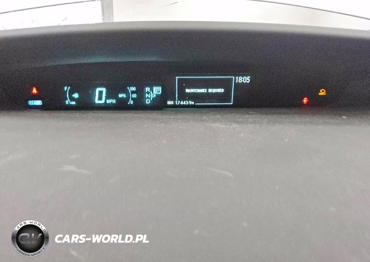 2012 Toyota Prius Three VIN:JTDKN3DU0C5462459 - 9