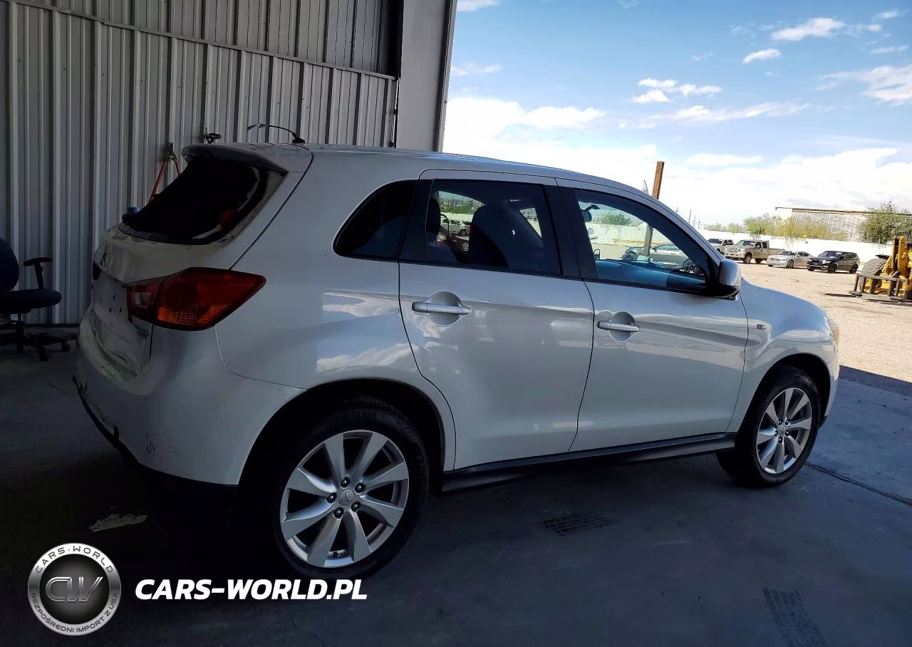 2014 Mitsubishi Outlander Sport Es VIN:4A4AP3AU9EE025890 - 3