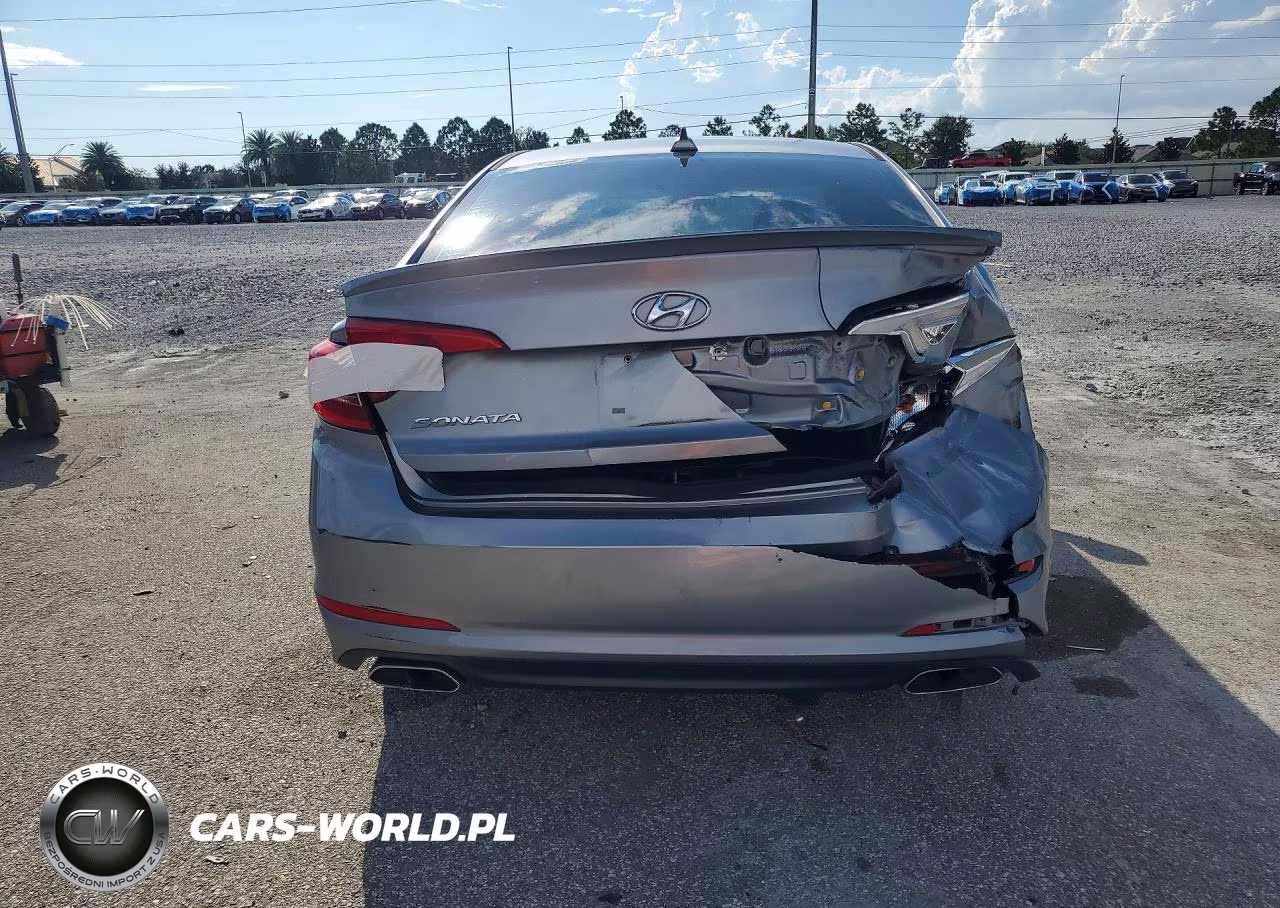 2017 Hyundai Sonata Sport VIN:5NPE34AF3HH451655 - 6