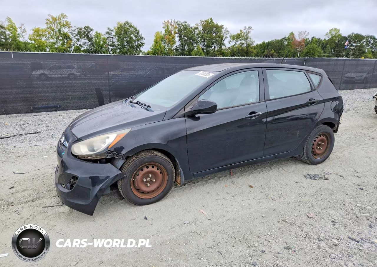 2013 Hyundai Accent Gs – zdjęcie 1 z 12