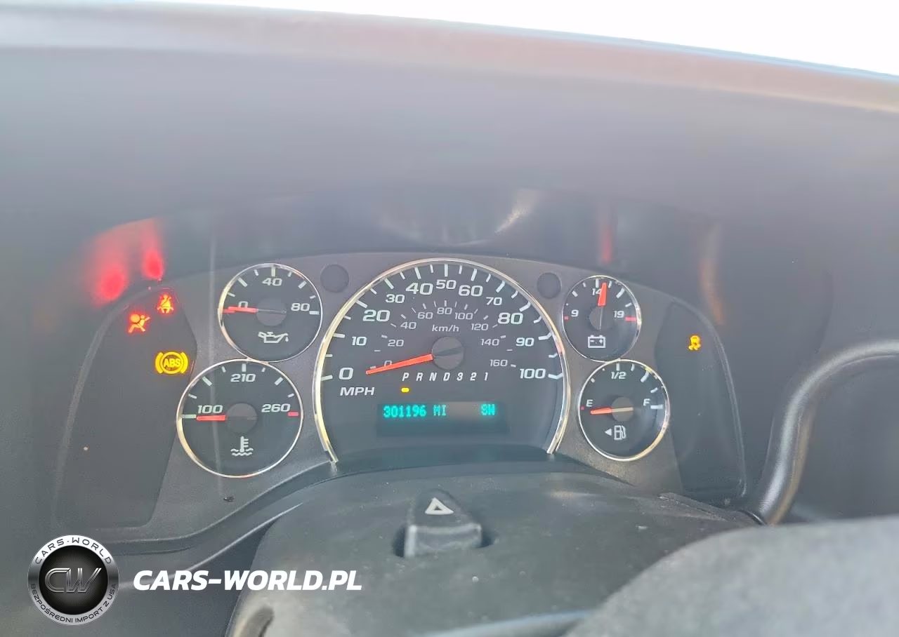 2008 Chevrolet Express G3500 VIN:1GAHG39K981230204 - 9