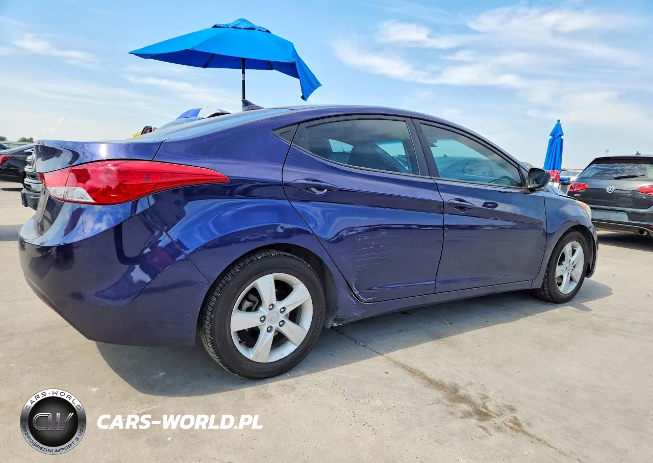 2013 Hyundai Elantra Gls VIN:5NPDH4AE3DH344460 - 3