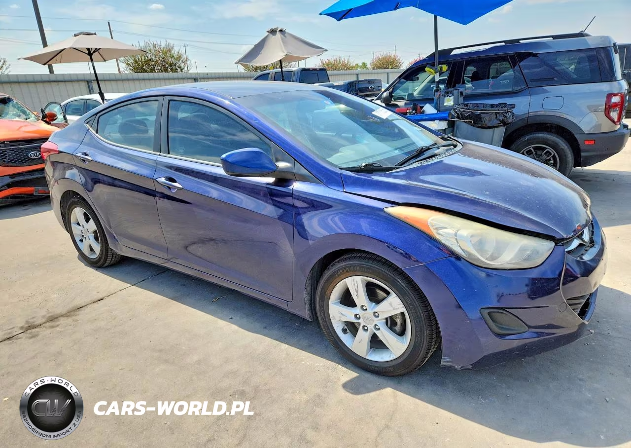 2013 Hyundai Elantra Gls VIN:5NPDH4AE3DH344460 - 4