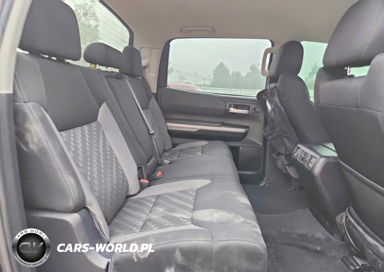 2019 Toyota Tundra Crewmax Sr5 VIN:5TFDW5F11KX867611 - 10