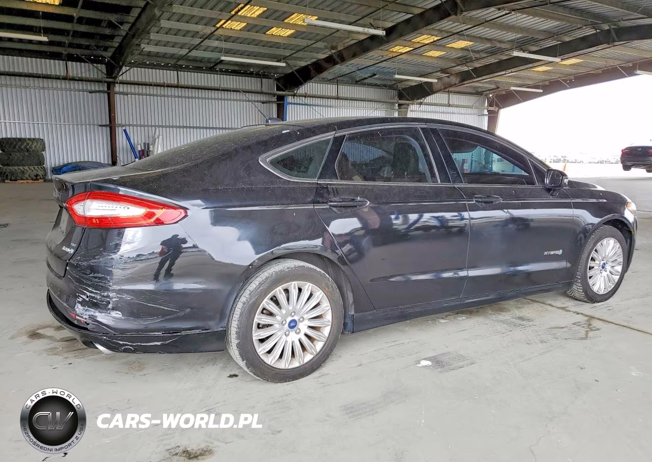 2013 Ford Fusion Se Hybrid VIN:3FA6P0LU7DR371706 - 3
