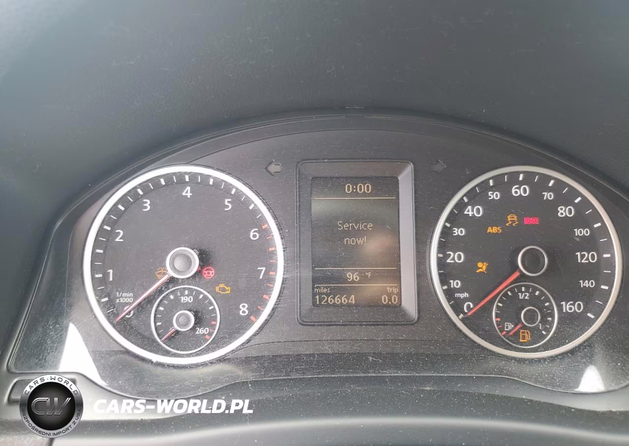 2012 Volkswagen Tiguan S VIN:WVGAV7AX6CW006246 - 9