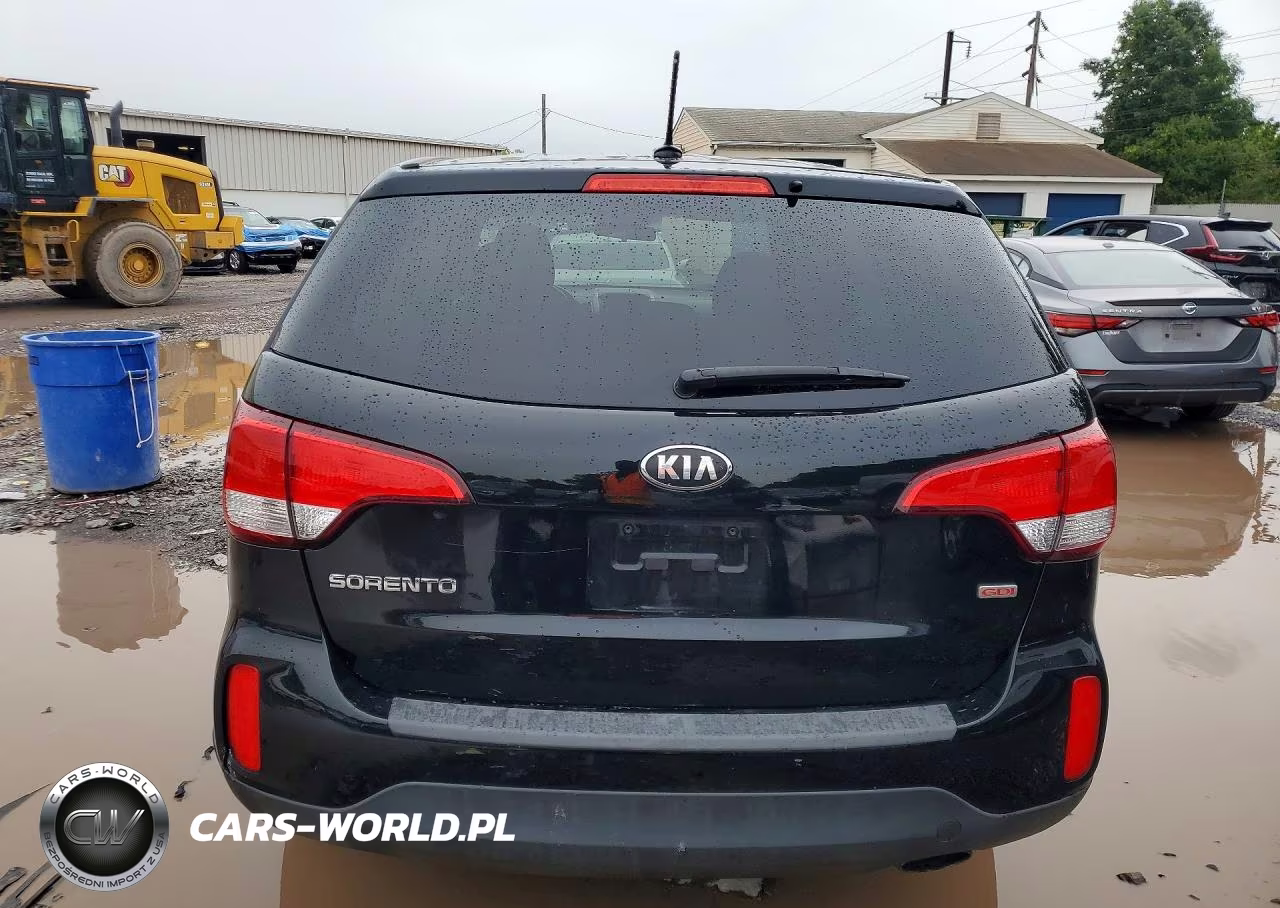 2015 Kia Sorento Lx VIN:5XYKTCA63FG614712 - 6