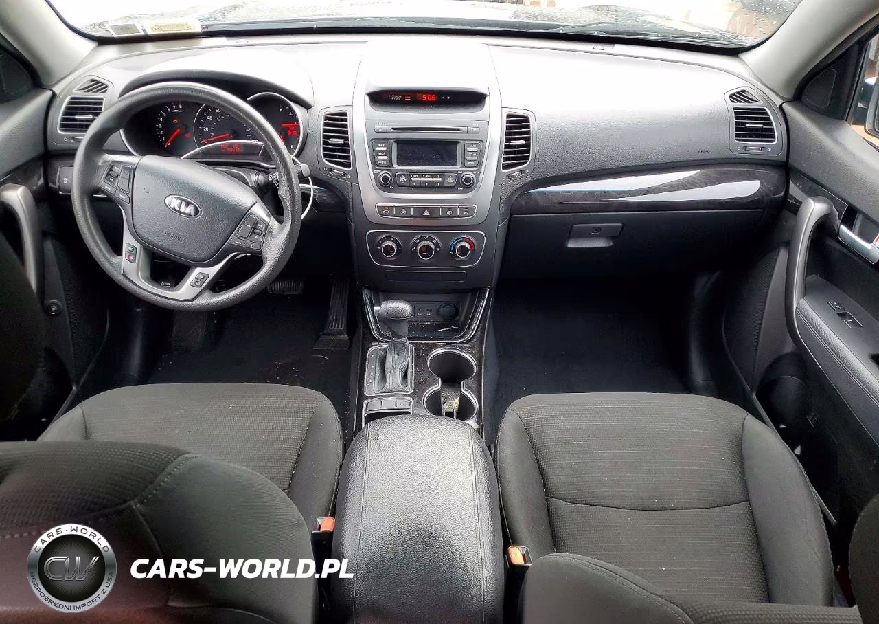 2015 Kia Sorento Lx VIN:5XYKTCA63FG614712 - 8