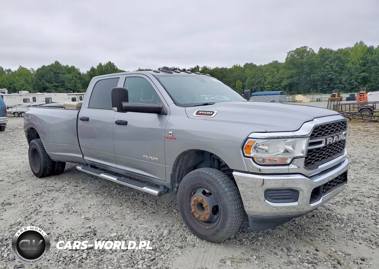 2020 Ram 3500 Tradesman VIN:3C63RRGL6LG114177 - 4