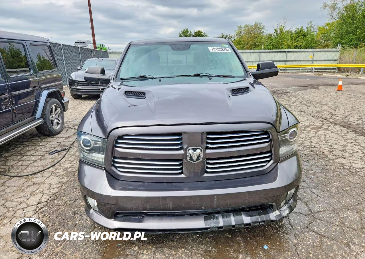 2015 Ram 1500 Sport VIN:1C6RR7UT4FS736292 - 5