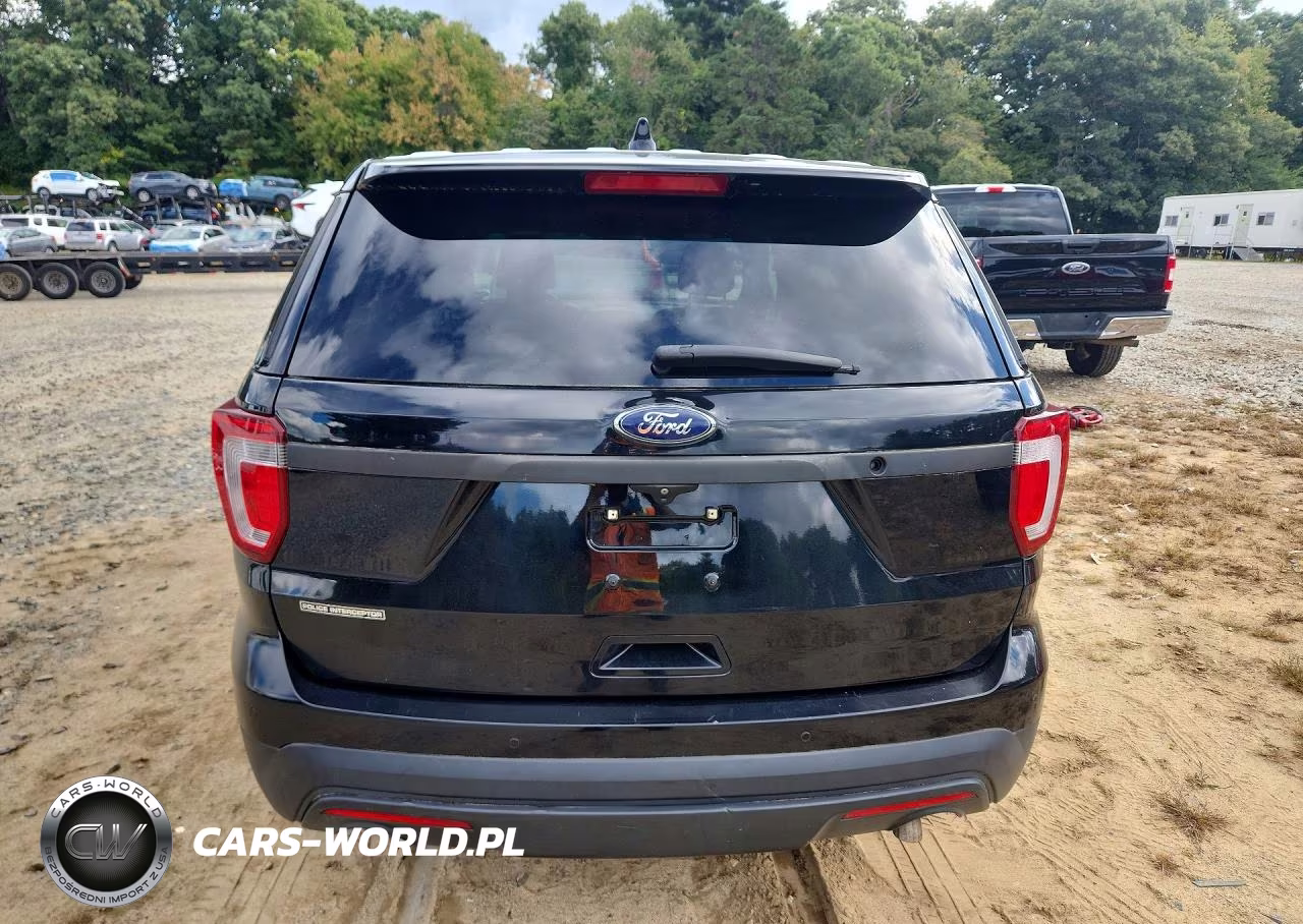 2017 Ford Explorer Police Interceptor VIN:1FM5K8ARXHGB55830 - 6