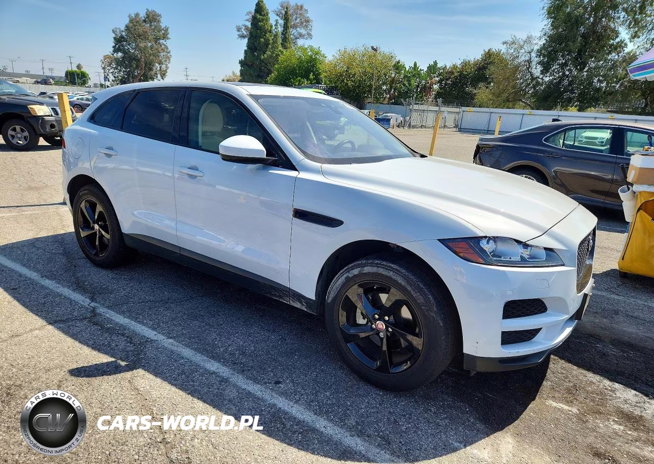 2020 Jaguar F-Pace Premium VIN:SADCJ2FX0LA627536 - 4