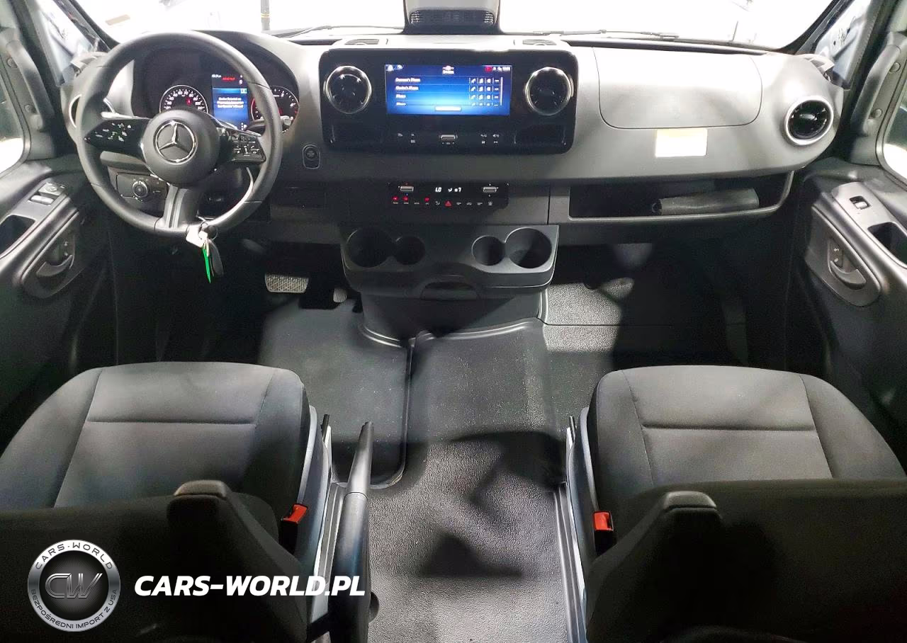 2026 Mercedes-Benz Sprinter 2500 VIN:W1Z4KGHY3TT609074 - 8