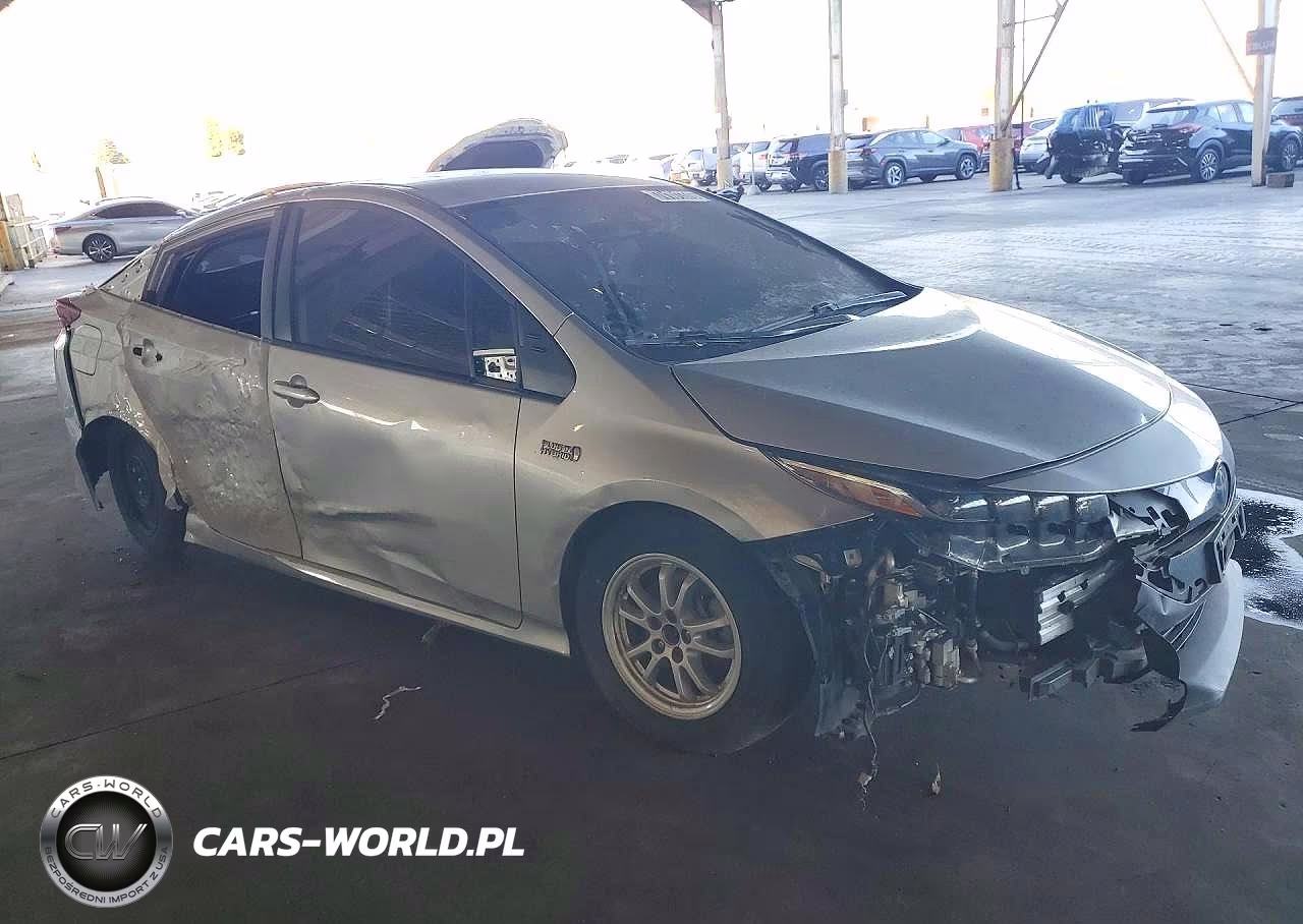 2021 Toyota Prius Prime Xle VIN:JTDKAMFPXM3185678 - 4