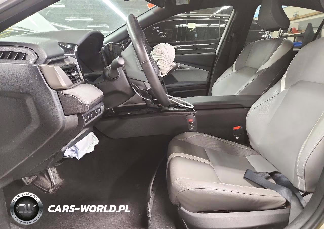 2025 Toyota Camry Se VIN:4T1DAACK6SU005681 - 7