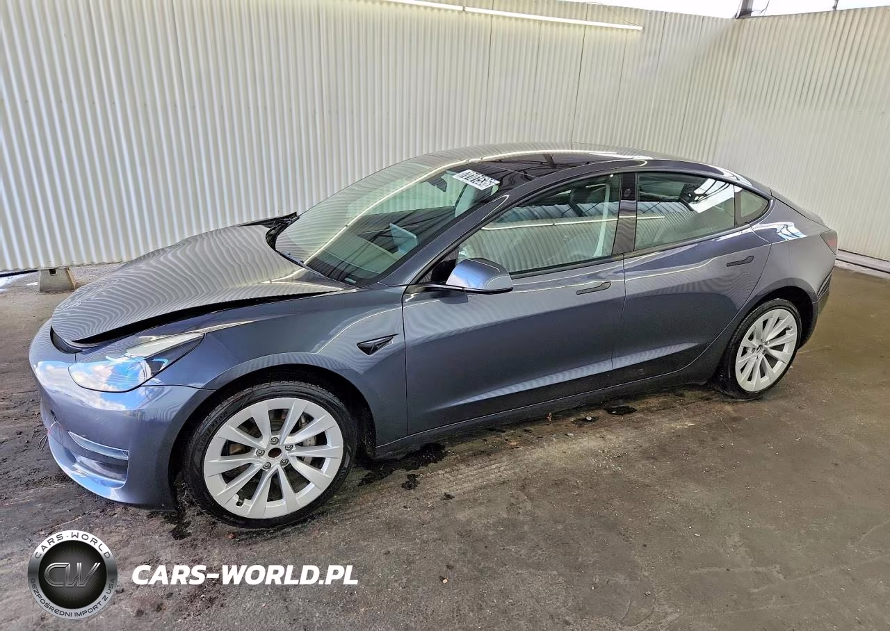 2022 Tesla Model 3 – zdjęcie 1 z 12