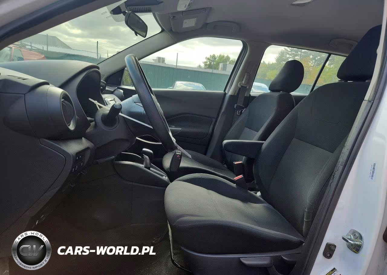 2024 Nissan Kicks S VIN:3N1CP5BVXRL527948 - 7