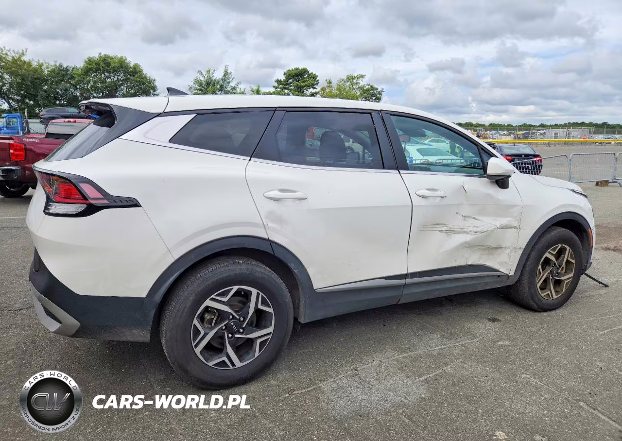 2025 Kia Sportage Lx VIN:KNDPUCDF6S7371144 - 3