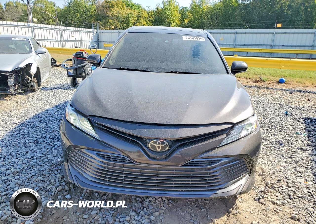 2018 Toyota Camry Xle VIN:4T1B11HK0JU155350 - 5