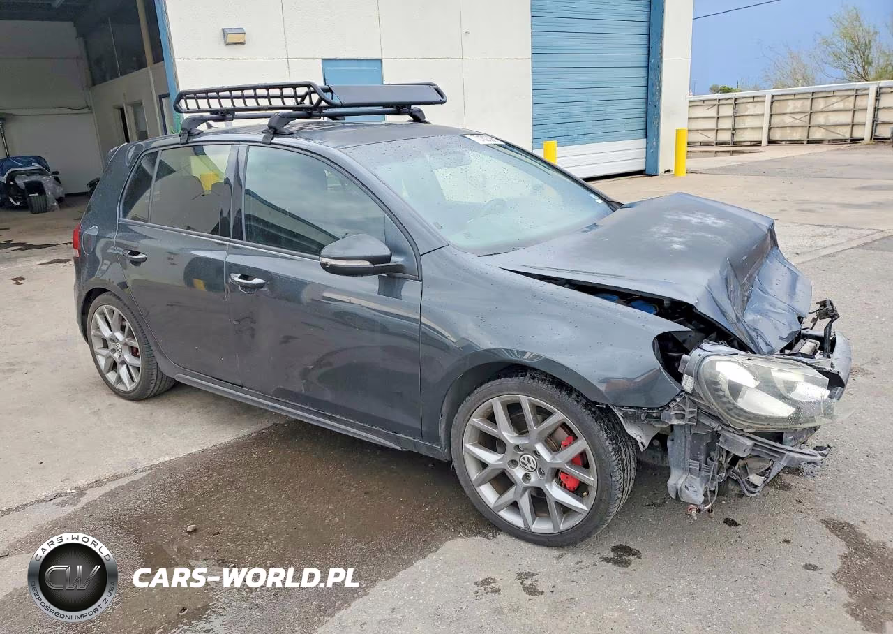 2013 Volkswagen Gti VIN:WVWHV7AJ5DW141069 - 4