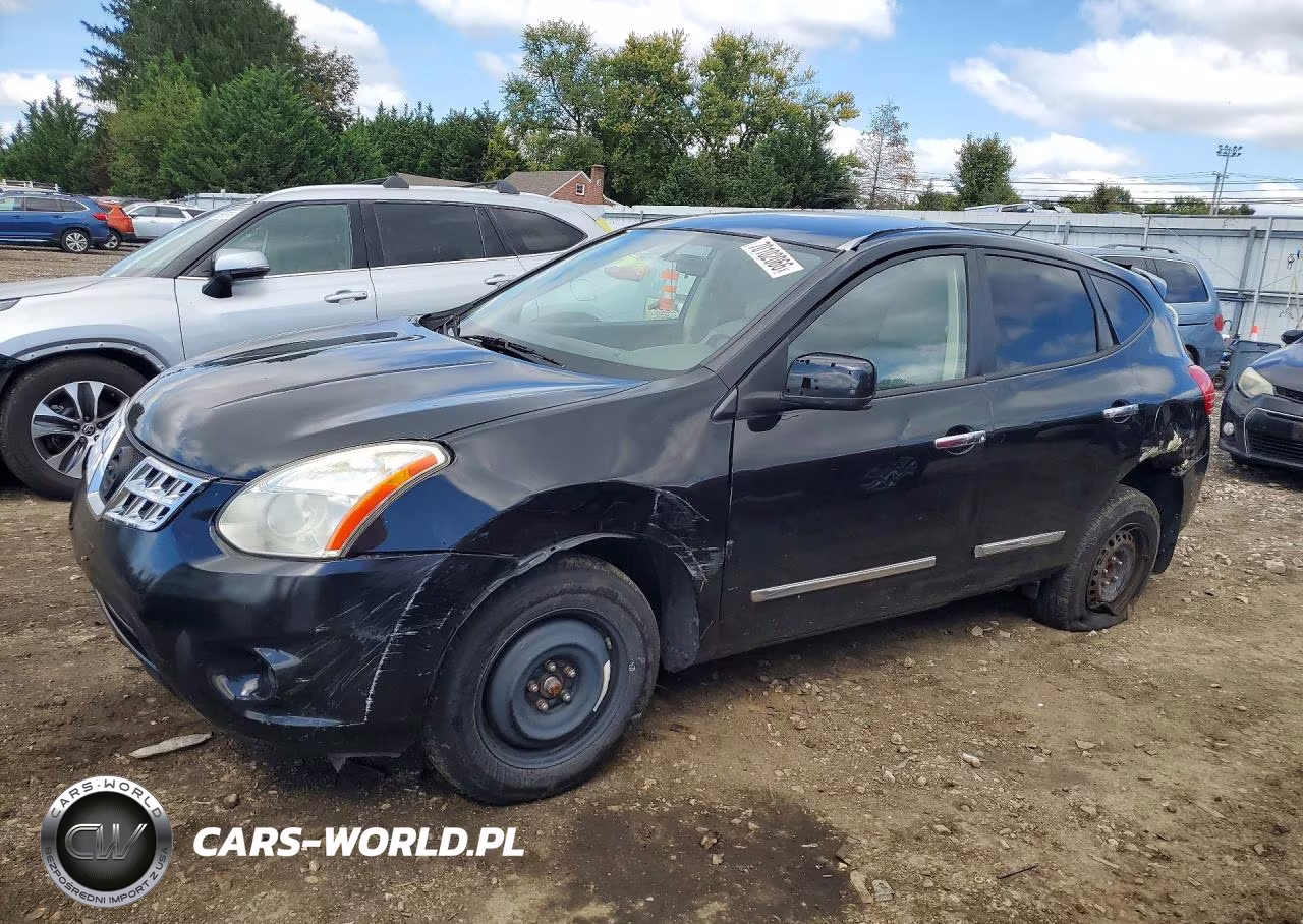 2013 Nissan Rogue S – zdjęcie 1 z 12