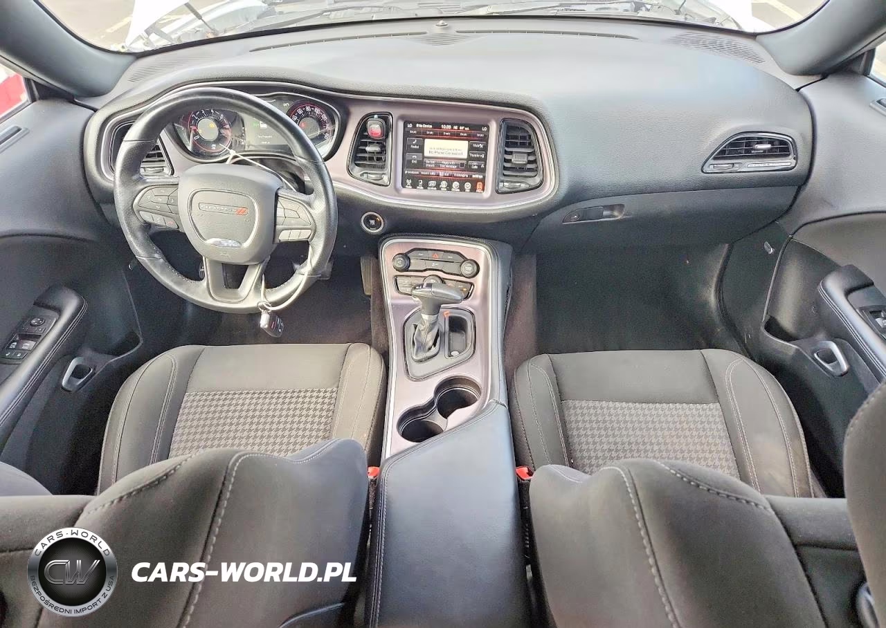 2016 Dodge Challenger Sxt VIN:2C3CDZAG7GH120261 - 8