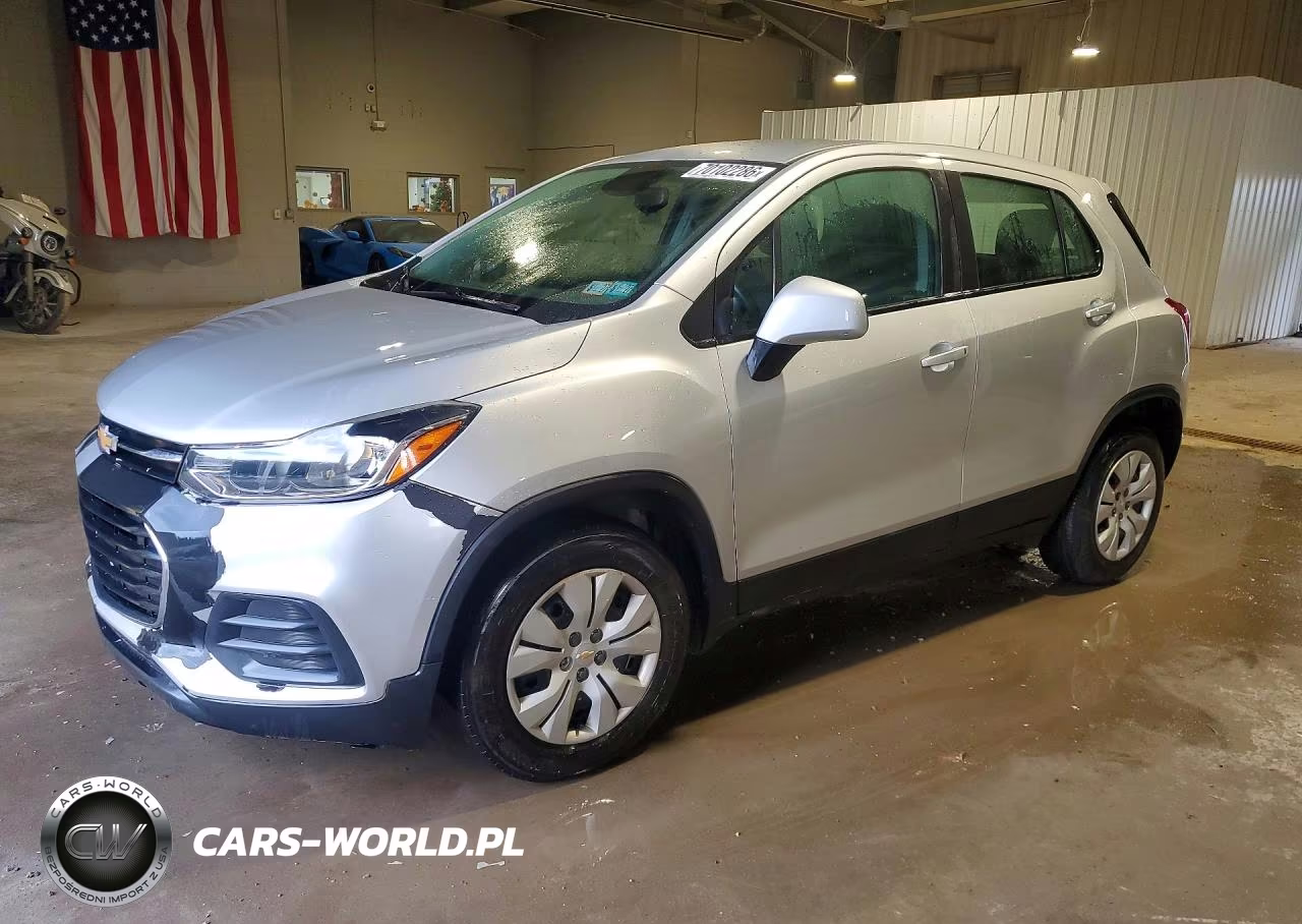 2018 Chevrolet Trax Ls VIN:KL7CJKSB7JB524477 - 1