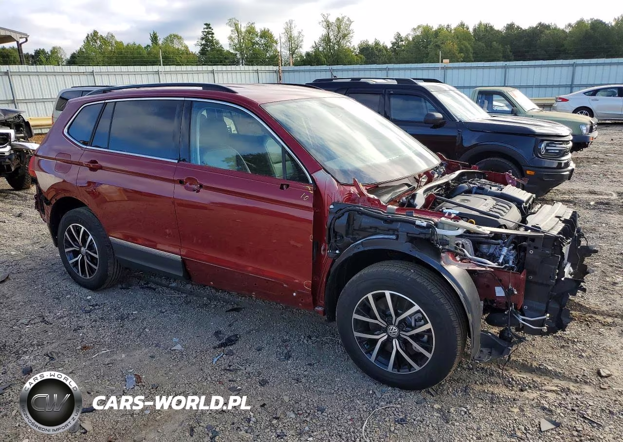 2021 Volkswagen Tiguan Se VIN:3VV2B7AX6MM100079 - 4