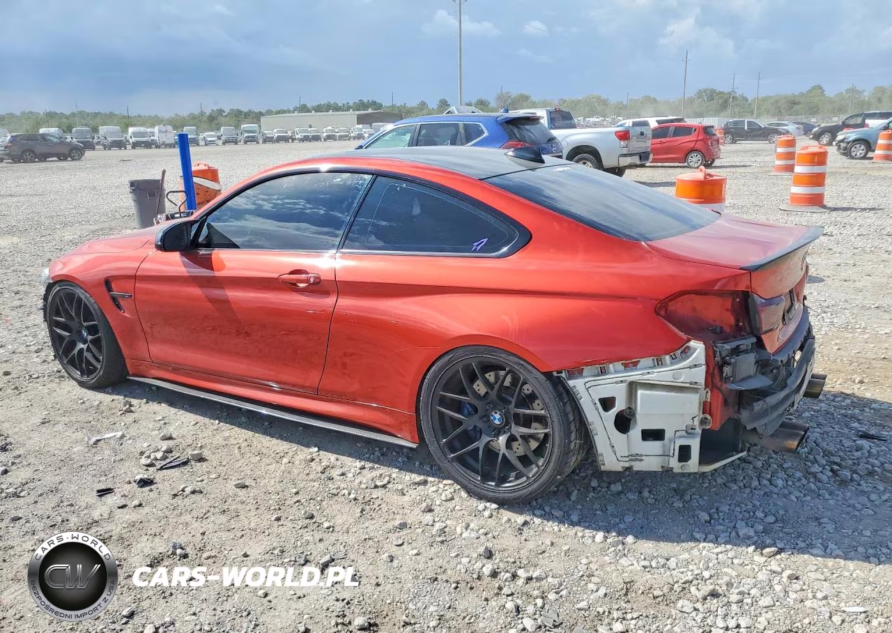 2016 BMW M4 VIN:WBS3R9C5XGK335790 - 2