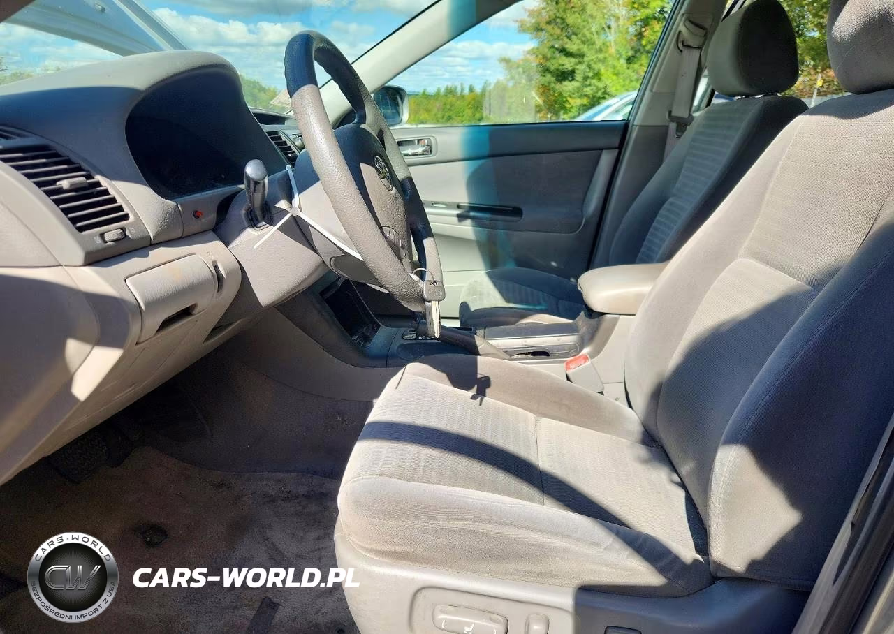 2005 Toyota Camry Le VIN:4T1BE32K05U968704 - 7