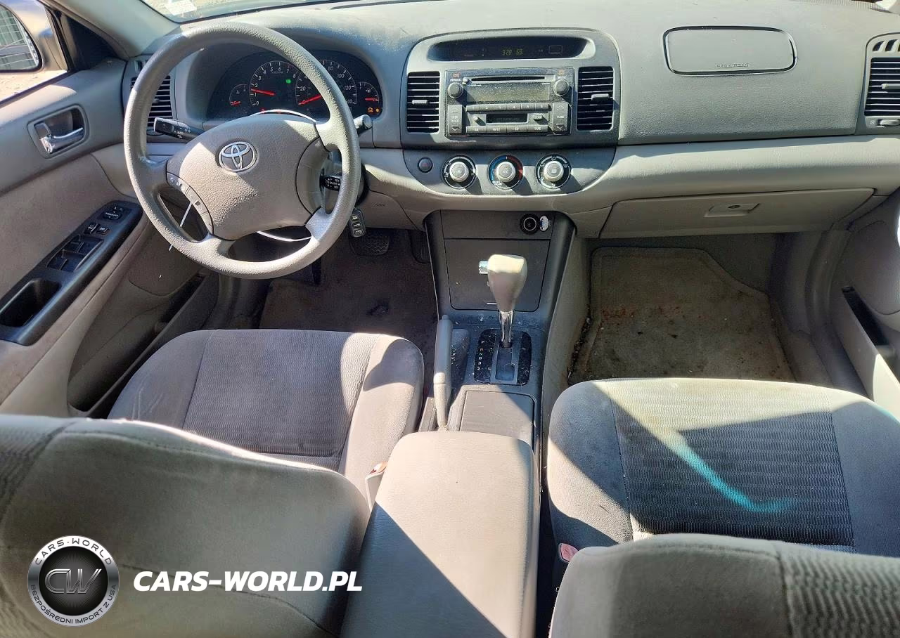 2005 Toyota Camry Le VIN:4T1BE32K05U968704 - 8