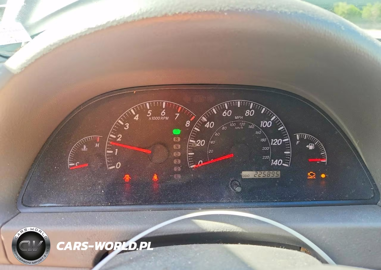 2005 Toyota Camry Le VIN:4T1BE32K05U968704 - 9