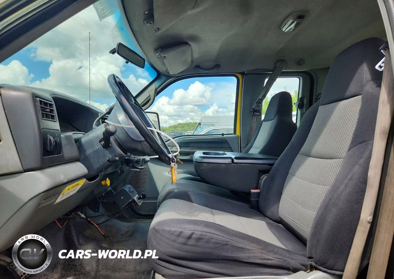 2007 Ford F650 Super Duty VIN:3FRWX65F97V516223 - 7