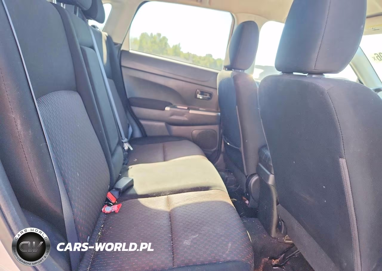 2019 Mitsubishi Outlander Sport Se VIN:JA4AP4AU3KU013663 - 11