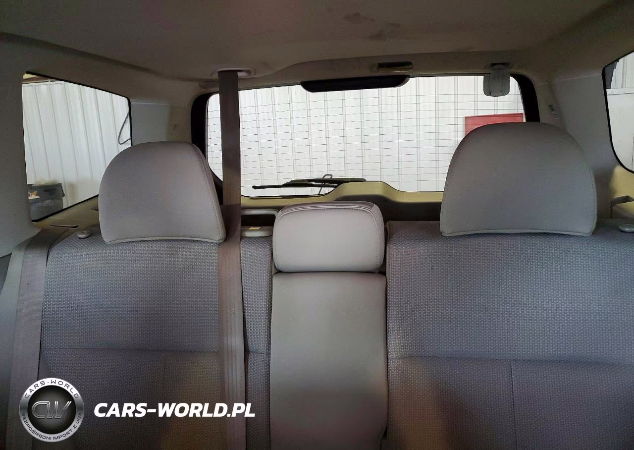 2011 Subaru Forester 2.5X Premium VIN:JF2SHBDC3BH703096 - 10