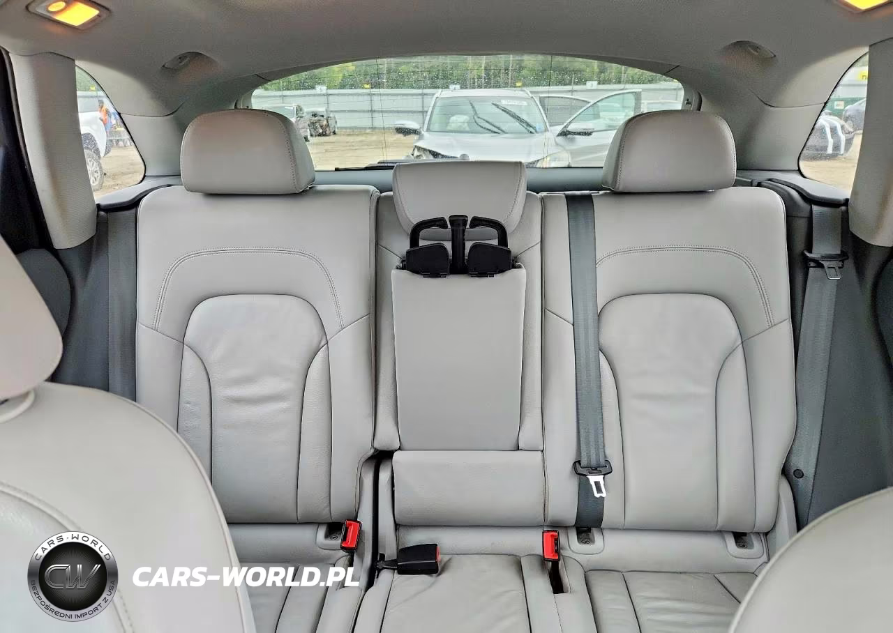 2016 Audi Q5 Premium Plus VIN:WA1L2AFP0GA023794 - 10