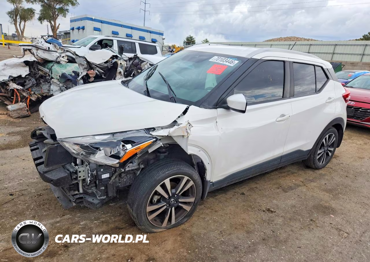 2020 Nissan Kicks Sv VIN:3N1CP5CV1LL522028 - 1