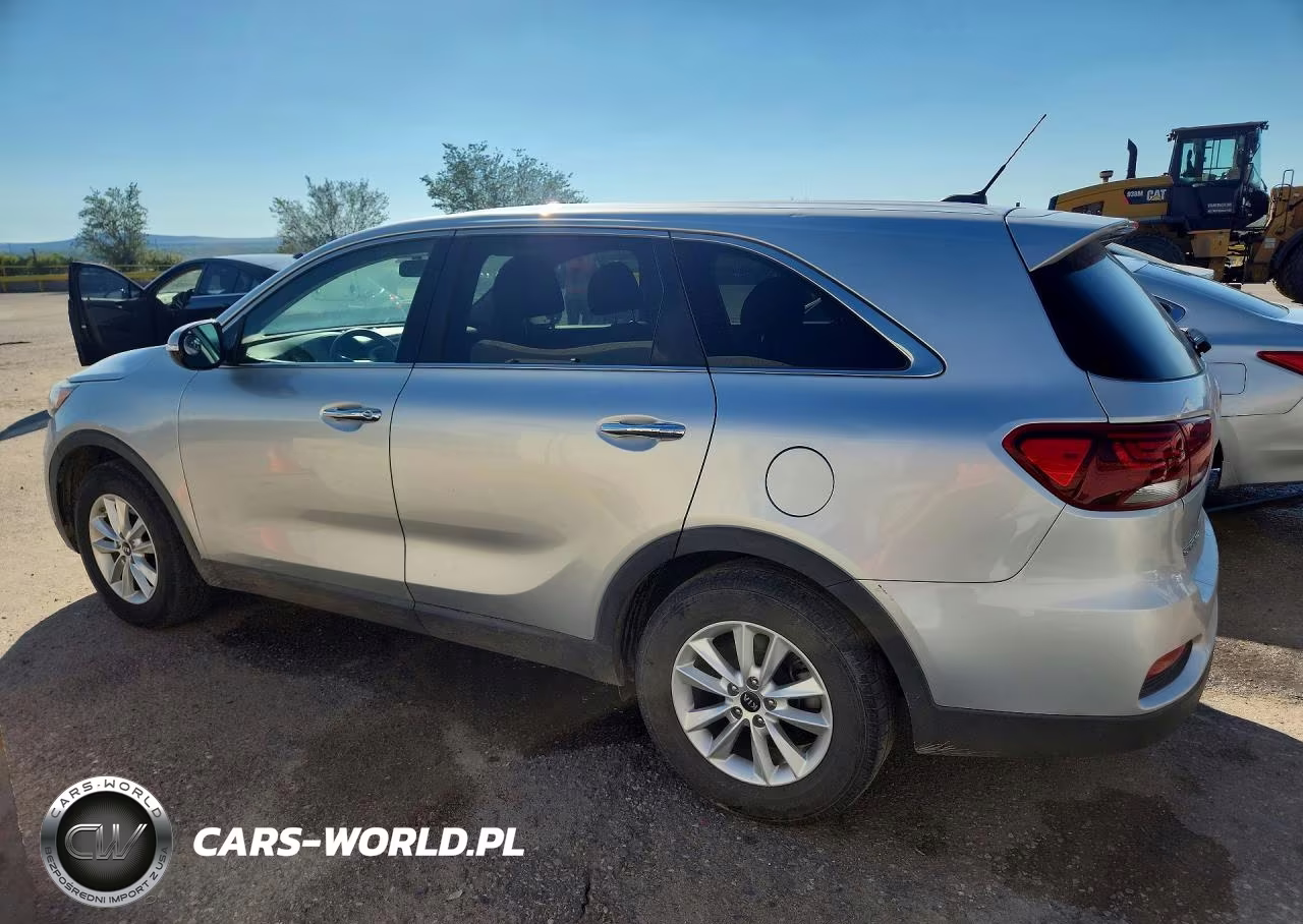 2019 Kia Sorento L VIN:5XYPG4A30KG575030 - 2