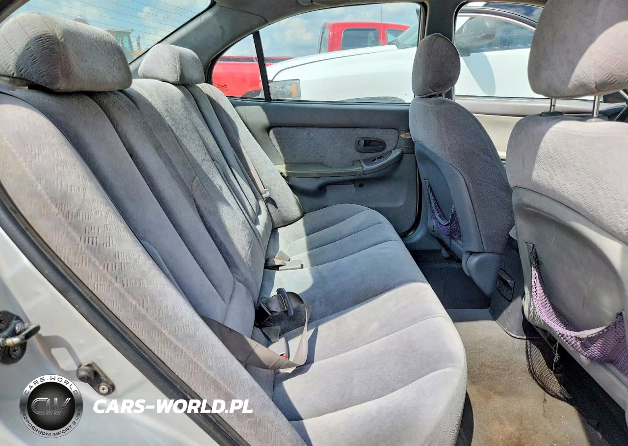 2005 Hyundai Elantra Gls VIN:KMHDN46D15U043326 - 10