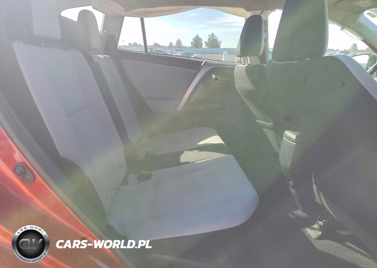 2017 Toyota Rav4 Xle VIN:2T3RFREV2HW678982 - 11