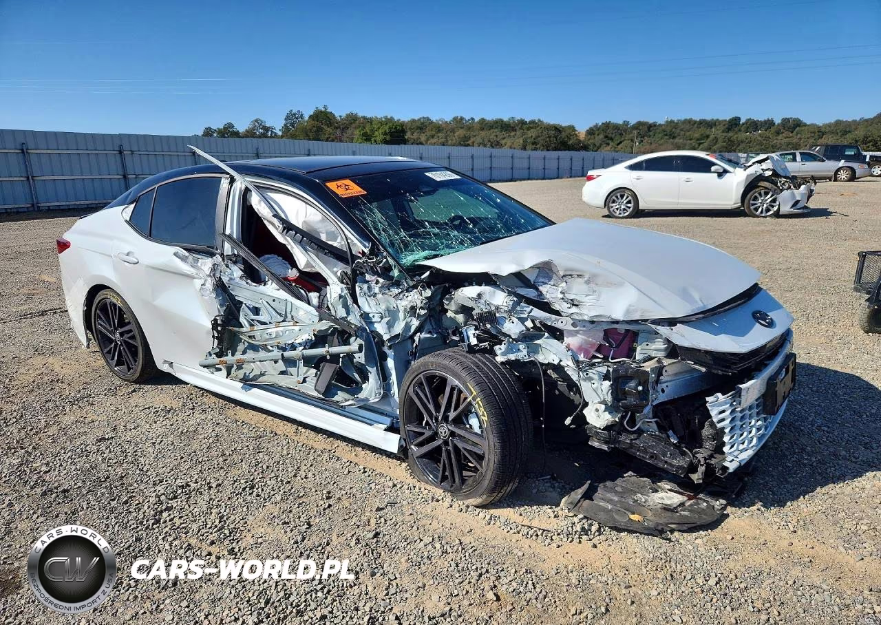 2025 Toyota Camry Xse VIN:4T1DBADK6SU020466 - 4